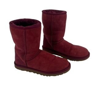 UGG Red Sherpa Lined Ankle Boots Size 6